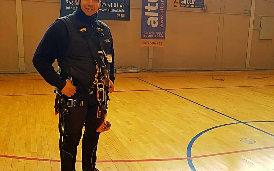 Trabajos verticales profesionales en Cartagena – Accesos difíciles sin complicaciones