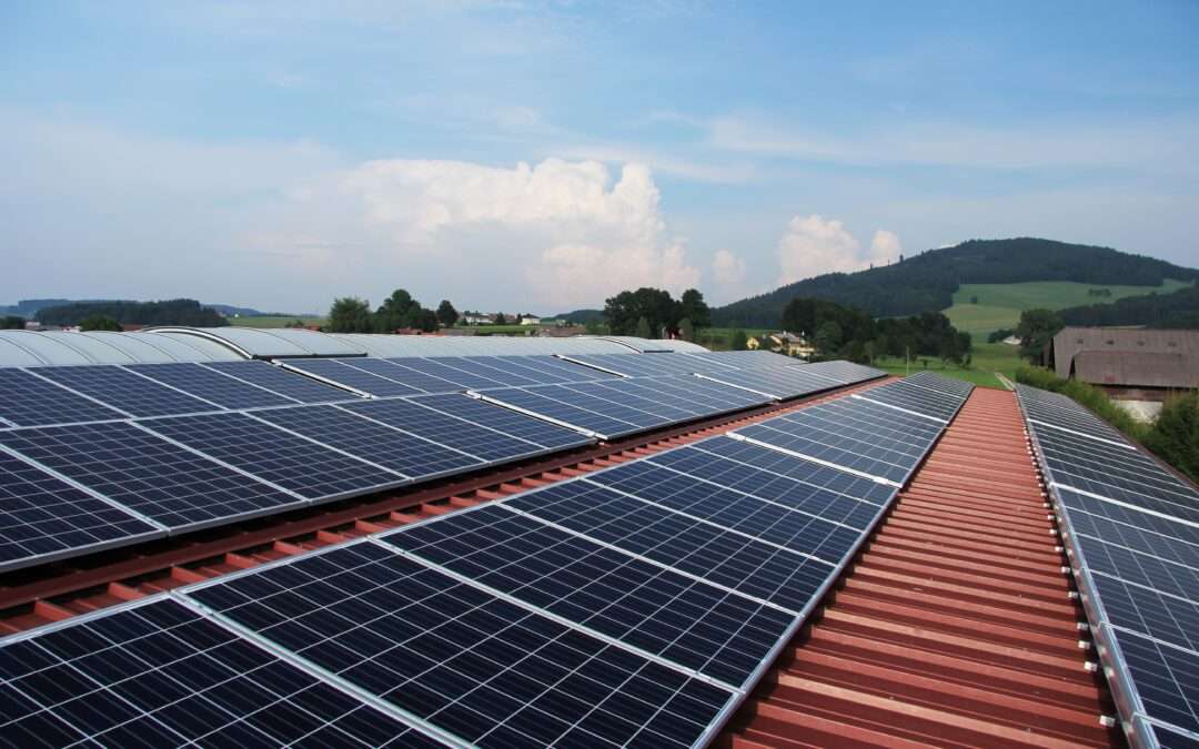 Instalación y mantenimiento de placas solares en Aguilas – Energía limpia y rentable